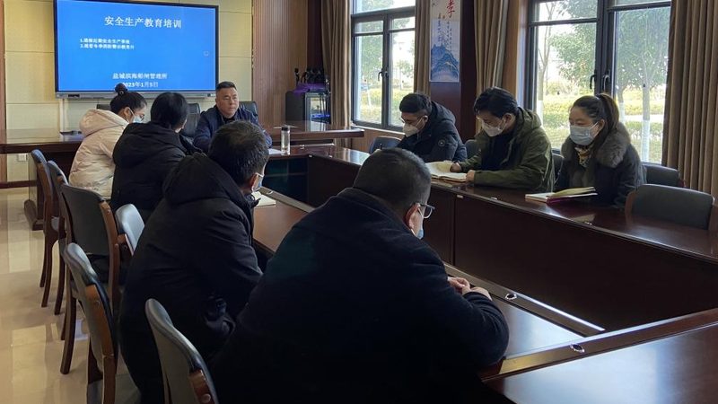 专科考研基础薄弱，如何精准选班提升备考效率？**
